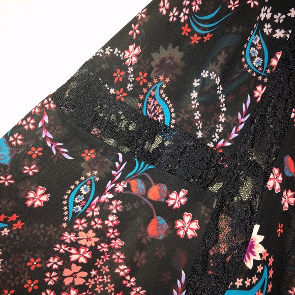 Peasant blouse - Picture 3 of 3